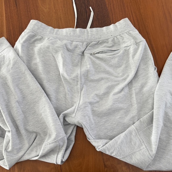 Lululemon men’s gray joggers - Picture 3 of 5